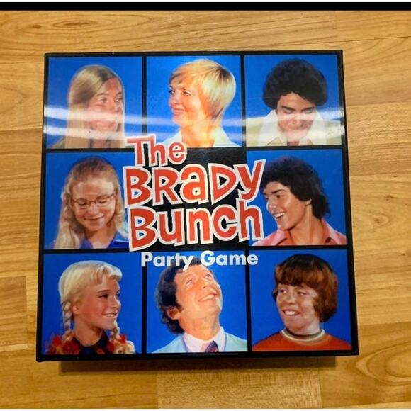 The Brady Bunch Party Game‎ - Picture 1 of 2